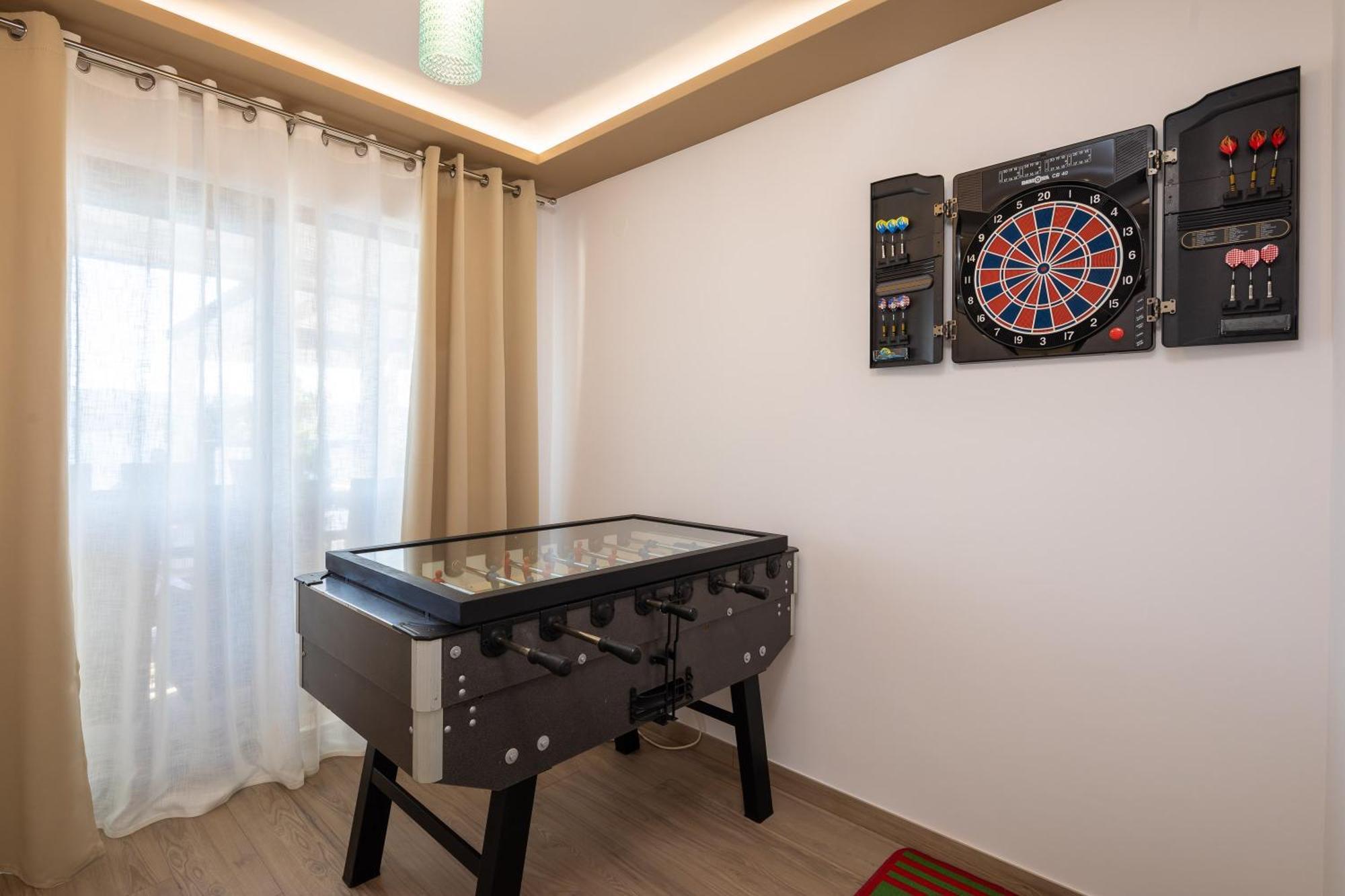 Luxury Seafront Villa With Heated Pool, Jacuzzi, Sea View, 150 M From Beach Stanici Zewnętrze zdjęcie